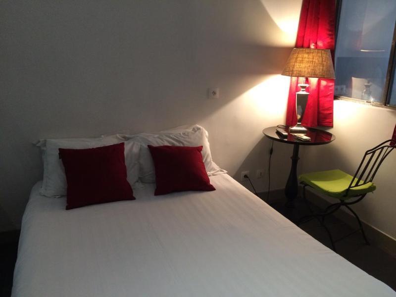 Hotel Little Regina Paris Bagian luar foto